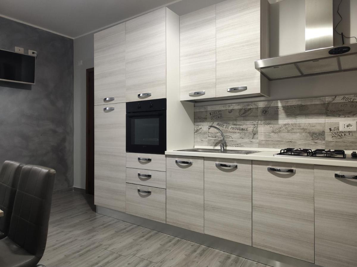 Sicily Travel Apartment'S 2 จีอาร์ดีนี นักซอส ภายนอก รูปภาพ